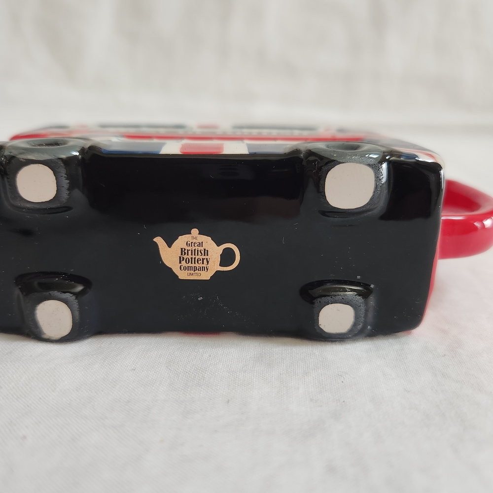 Union Jack Double Decker Bus Teapot - Picture 9 of 11